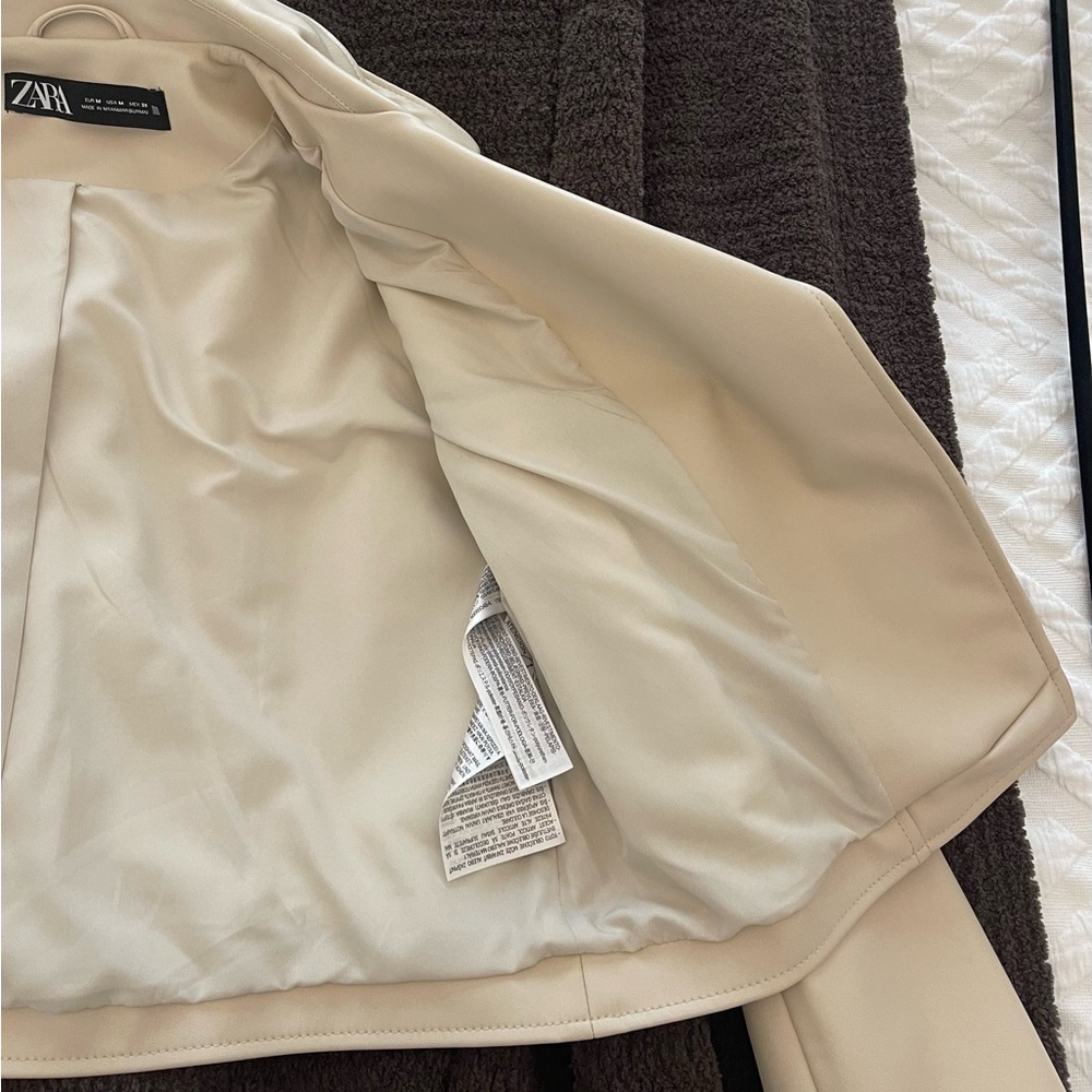 Zara Cream Women's Faux Leather Jacket - Picture 5 of 6